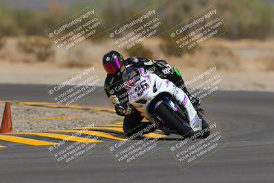 media/Sep-11-2022-SoCal Trackdays (Sun) [[81b7e951af]]/Turn 5 (1110am)/